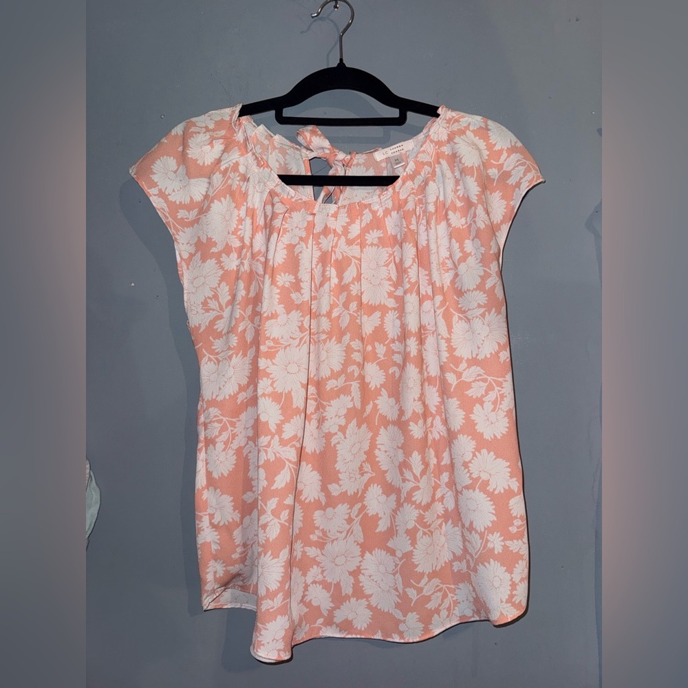 LC Lauren Conrad Peach Floral Blouse | Size Medium | Lightweight Flow Top